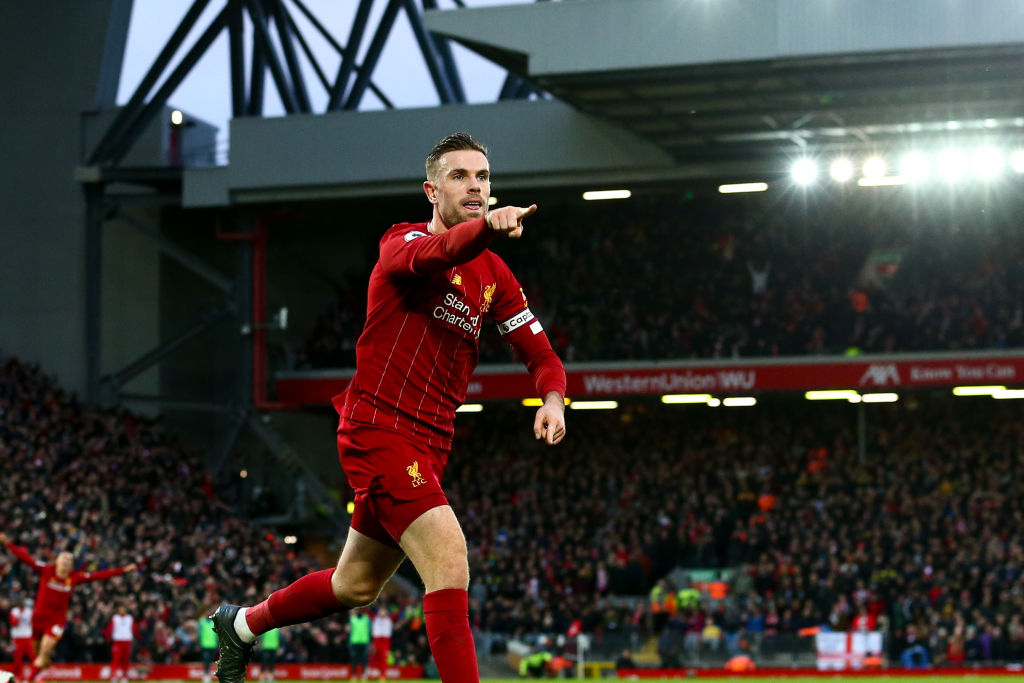 Jordan Henderson joueur  de la saison de Premier League au détriment de Sadio Mané