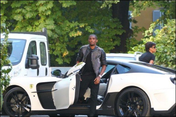 Livreur De Voiture De Luxe Salaire Samuel Eto'o et ses voitures de luxe (photo)