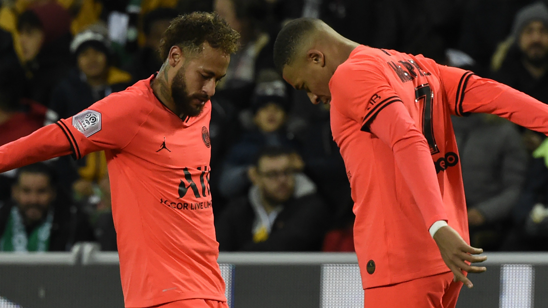 « Il ne manque de rien », Chiellini tranche entre Neymar et Mbappé
