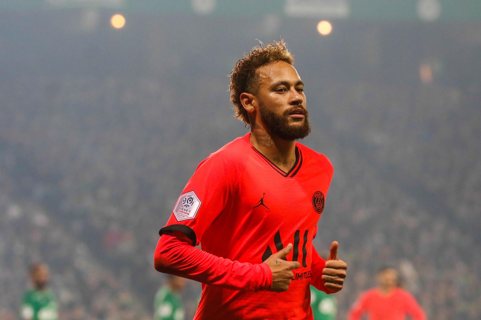 « Il s’est mal comporté », l’ancien lyonnais Elber descend Neymar et le PSG