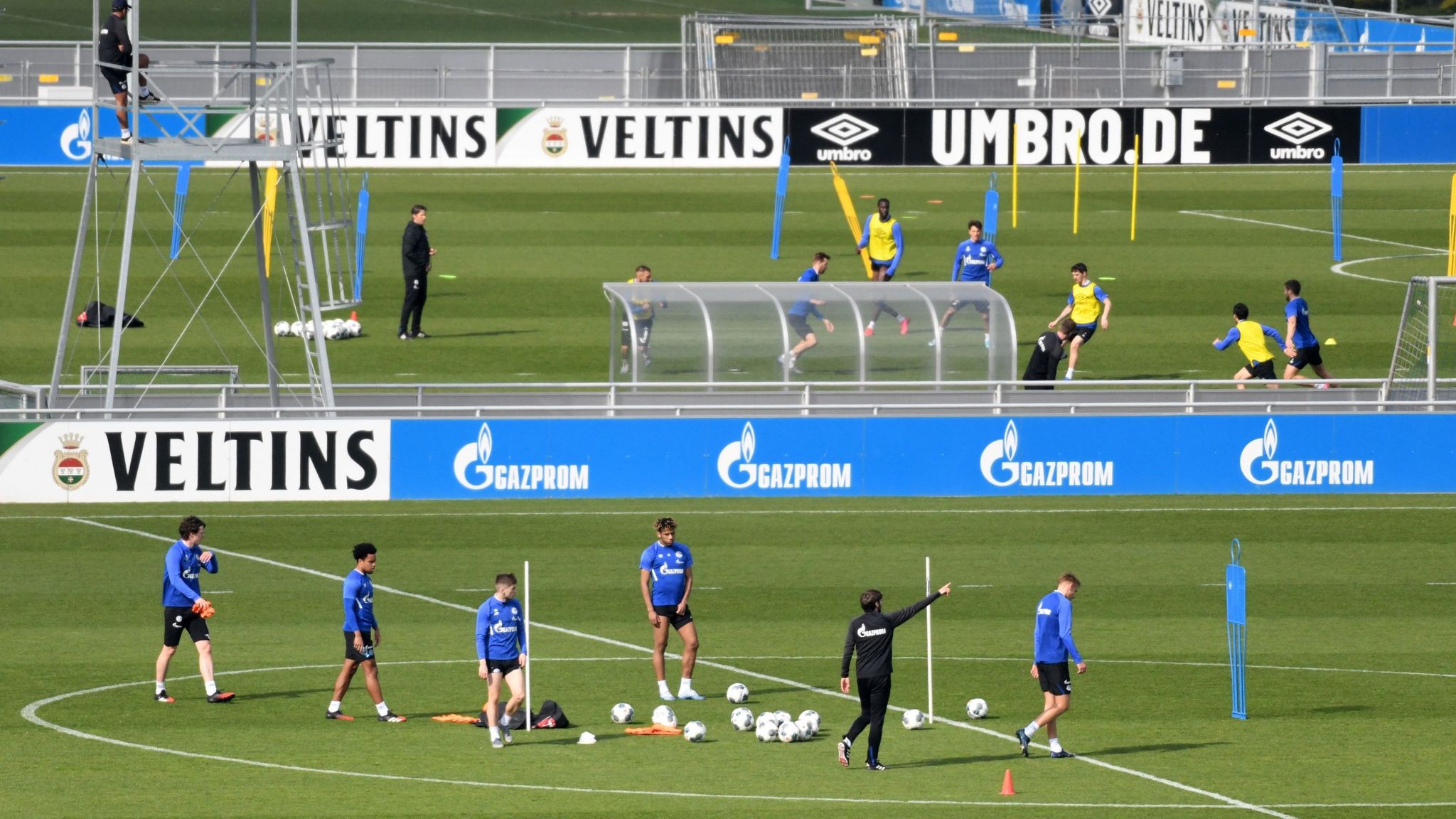 Bundesliga : 10 nouveaux cas de coronavirus, menace sur la reprise du championnat ?