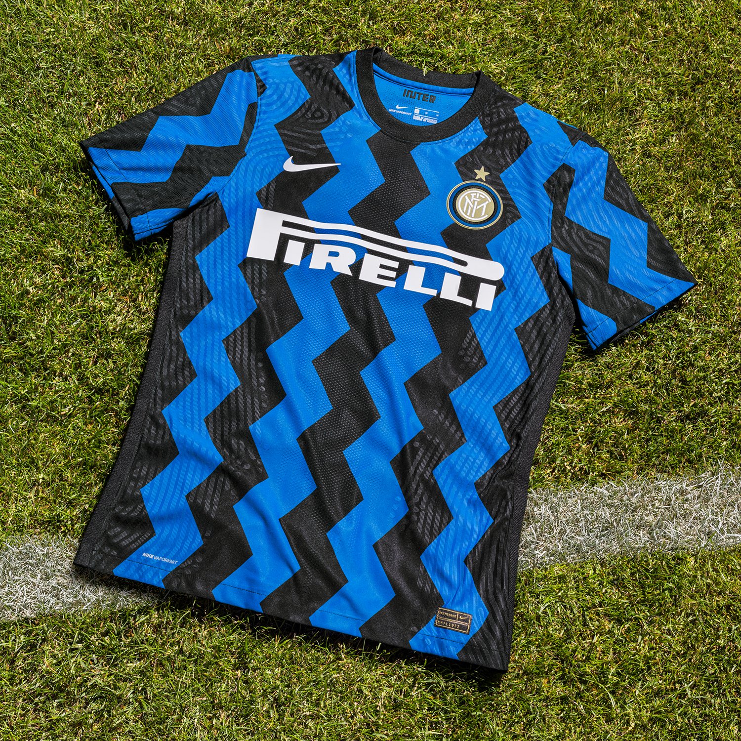 Inter Milan Le nouveau maillot domicile dévoilé