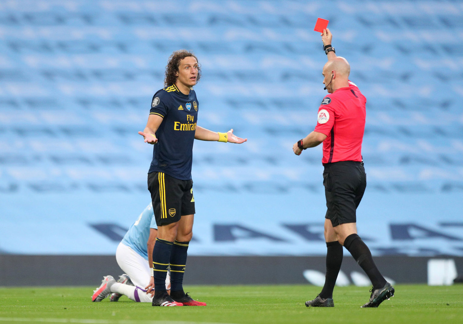 «C’était ma faute», David Luiz s’excuse après son match horrible contre Man City