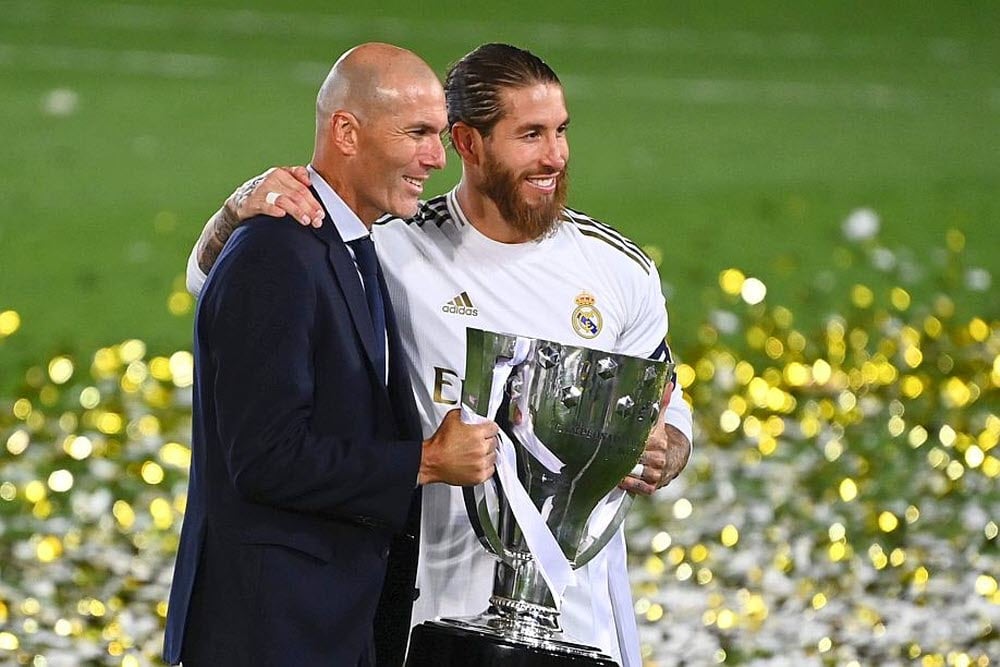 Ramos rend hommage à Zidane
