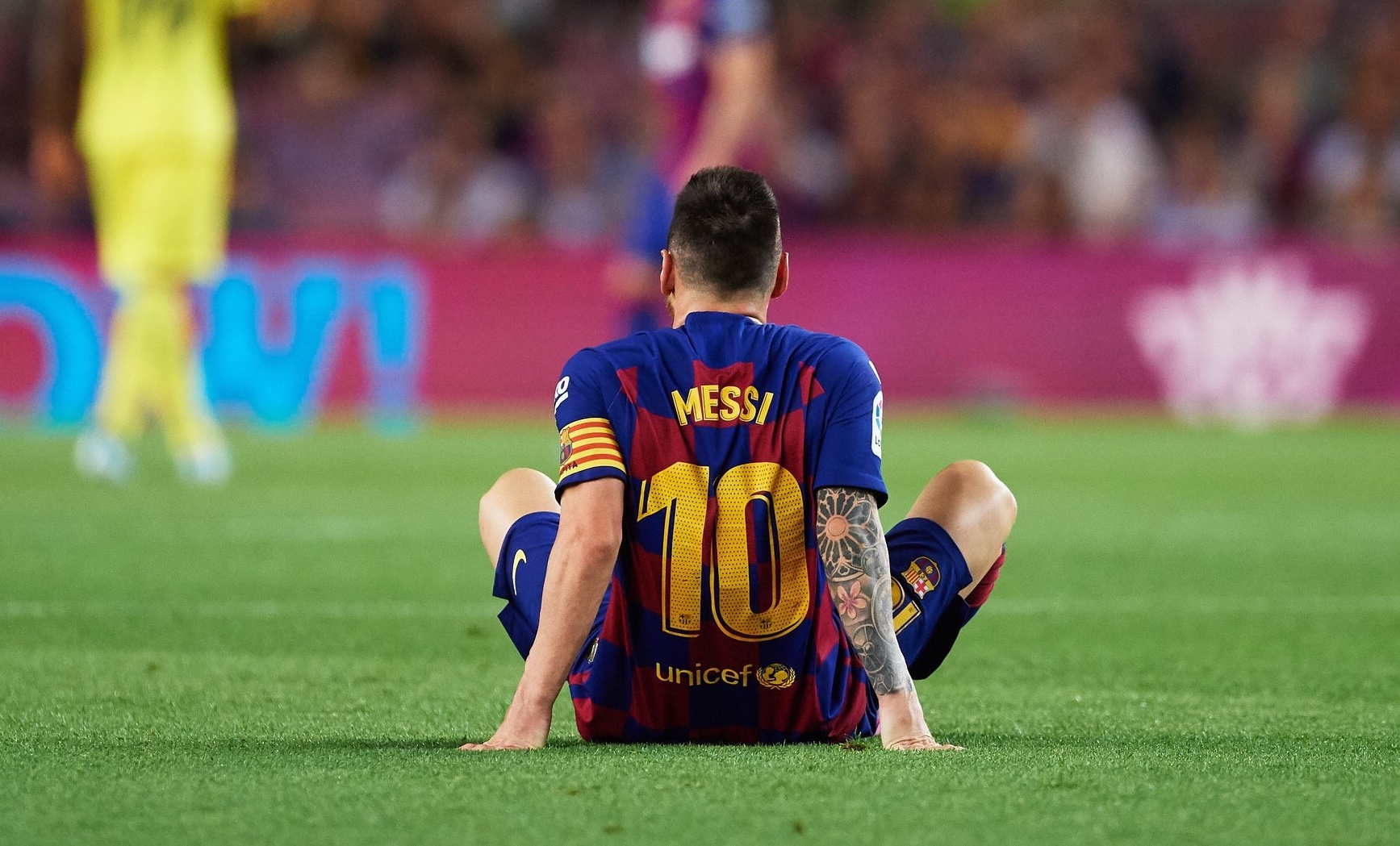 Le Barça tremble, Lionel Messi a été touché à la cheville, son pied s’est enflé