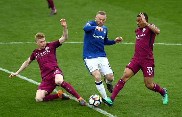 Wayne Rooney : « Ce que j’aime chez De Bruyne ? »