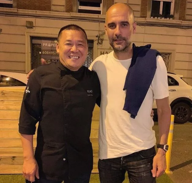 Pep Guardiola À Barcelone Pour Rencontrer Messi? Voici La Photo Qui Secoue La Toile