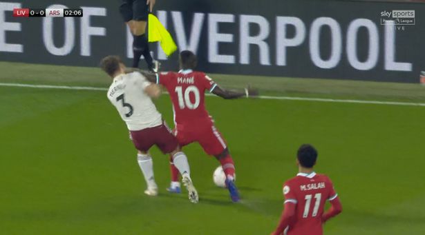 1 Sadio Mane lucky to only get a yellow for this elbow in the face on Tierney