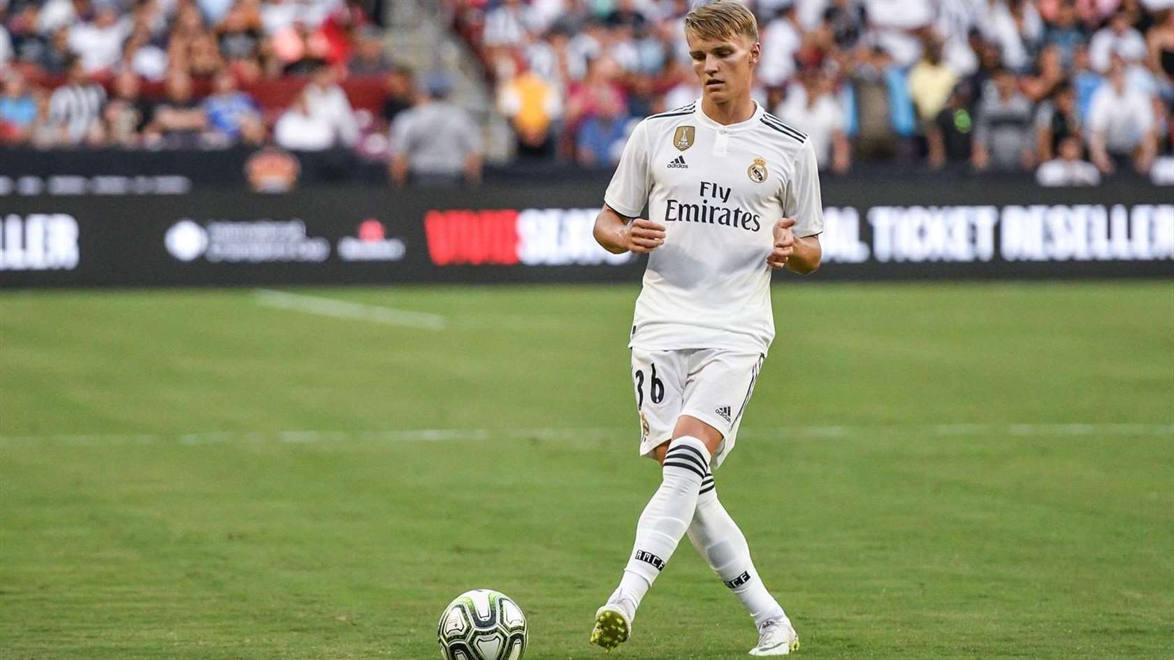 2 odegaard 2 945