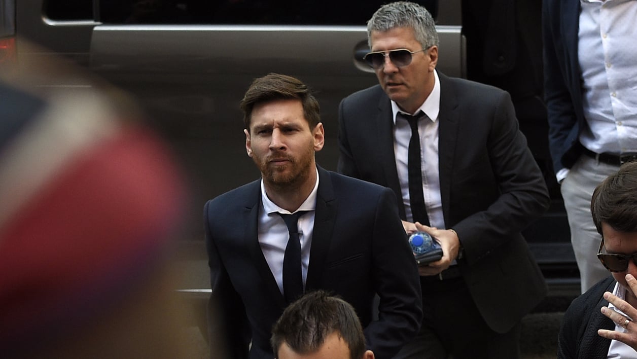 Ce que Messi a dit aux journalistes après son arrivée à Barcelone