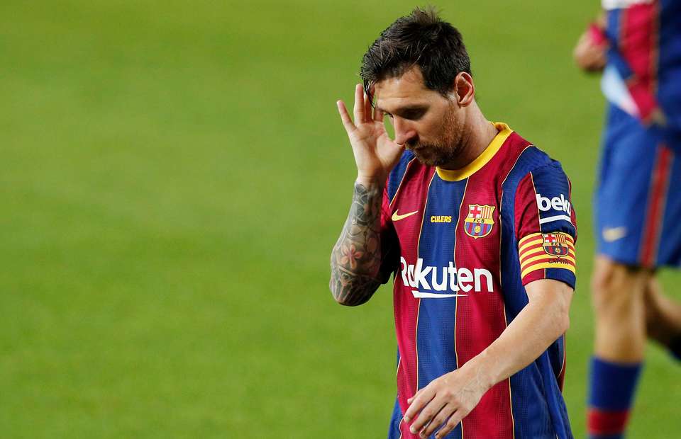 La réaction de Lionel Messi après avoir remporté le trophée Joan Gamper est juste triste à regarder