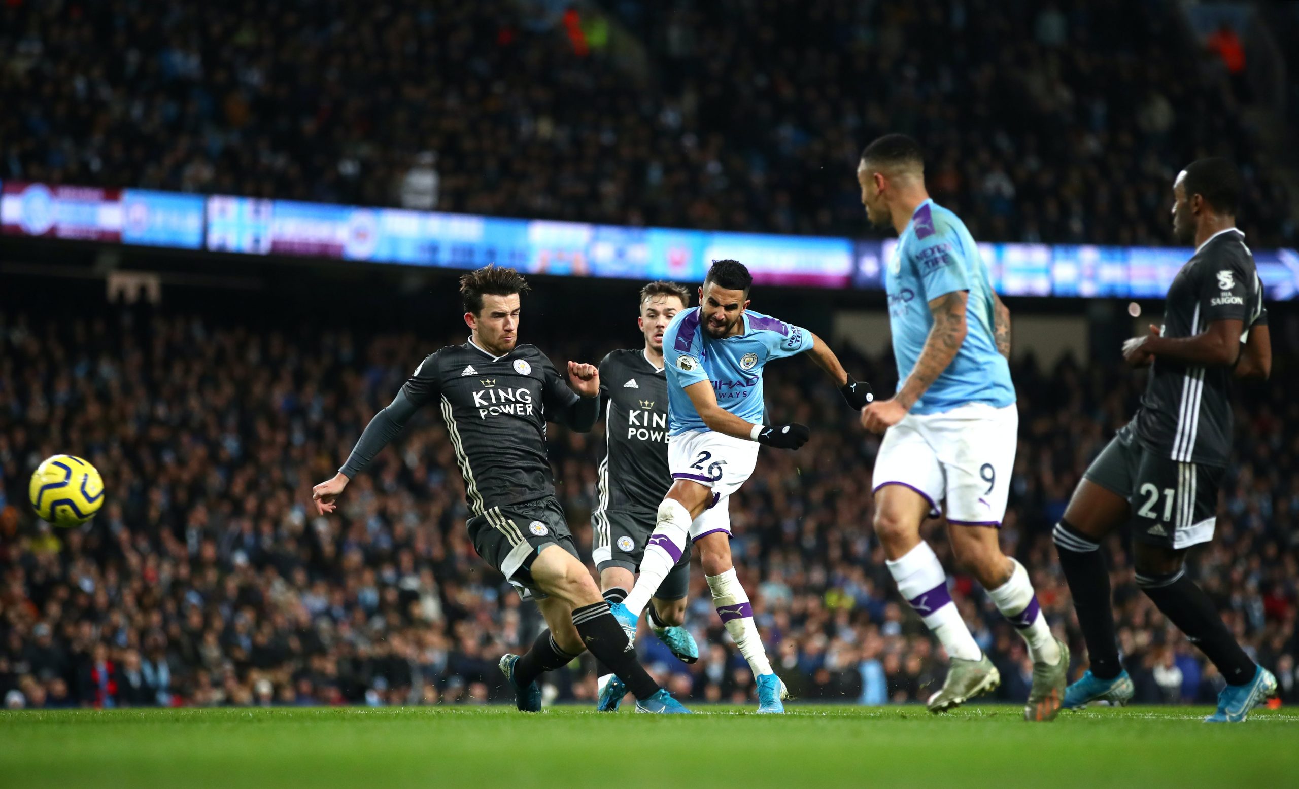 https images.saymedia content.com .image MTc1Njc2MzAxMzI2MTY1MDQ3 manchester city v leicester city fc premier league scaled