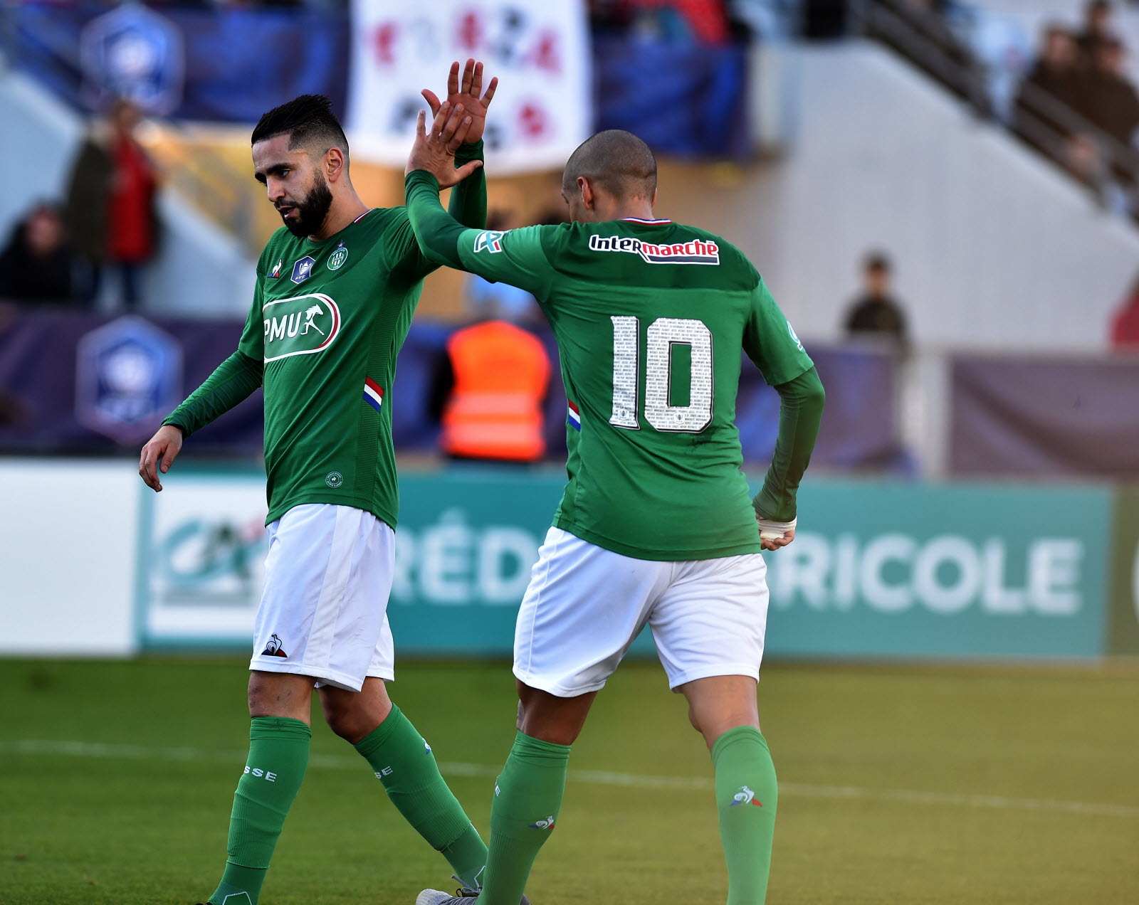 ryad boudebouz et wahbi khazri photo progres philippe vacher 1578776504