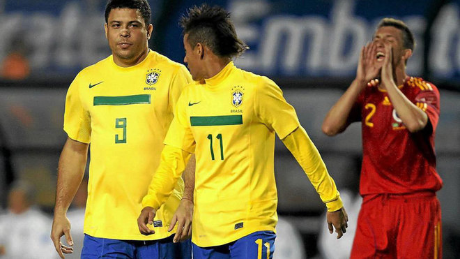 Brésil : Neymar efface Ronaldo des tablettes et se rapproche de Pélé