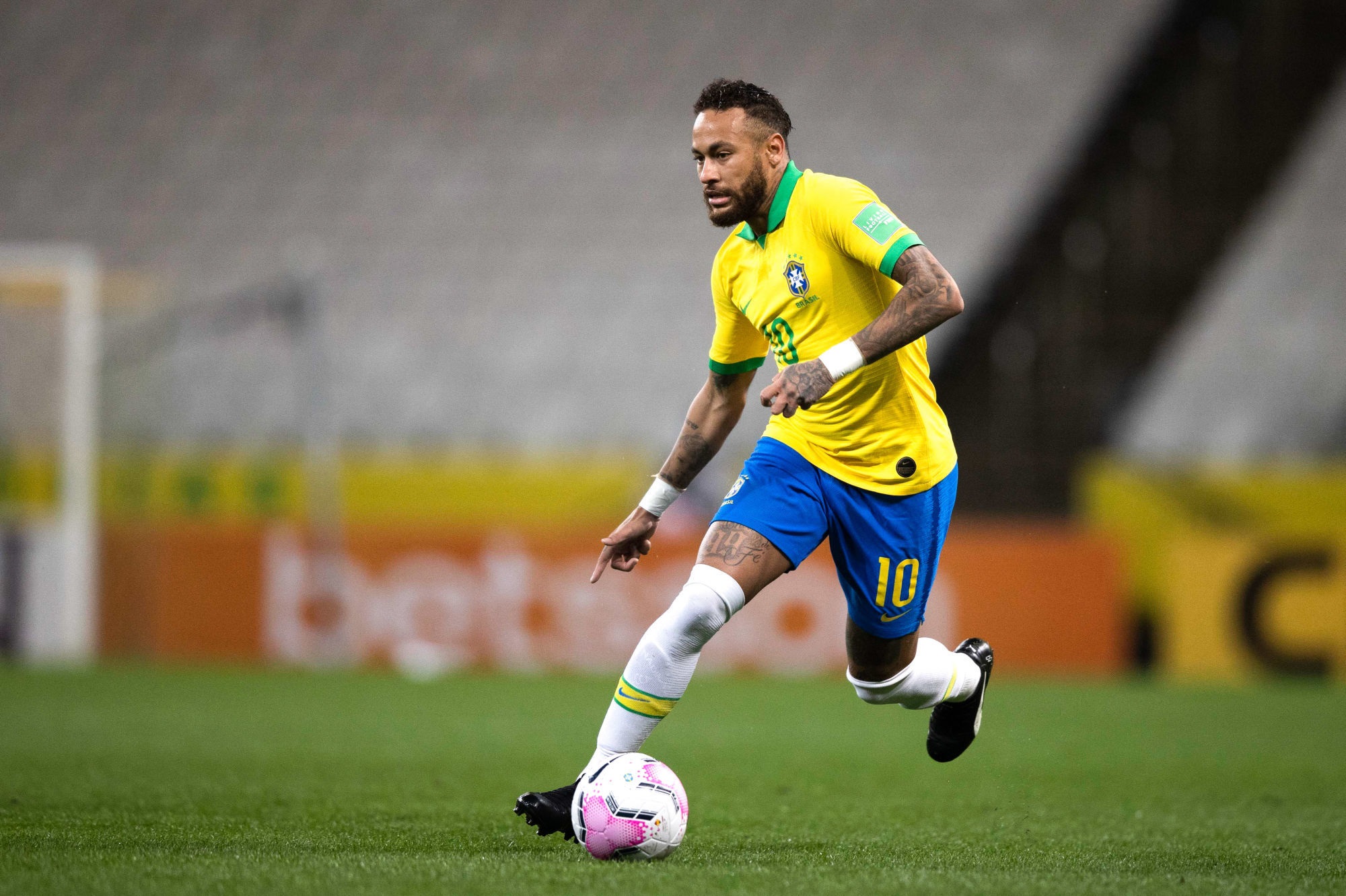 images Neymar Bresil Perou neymar peut entrer dans l histoire