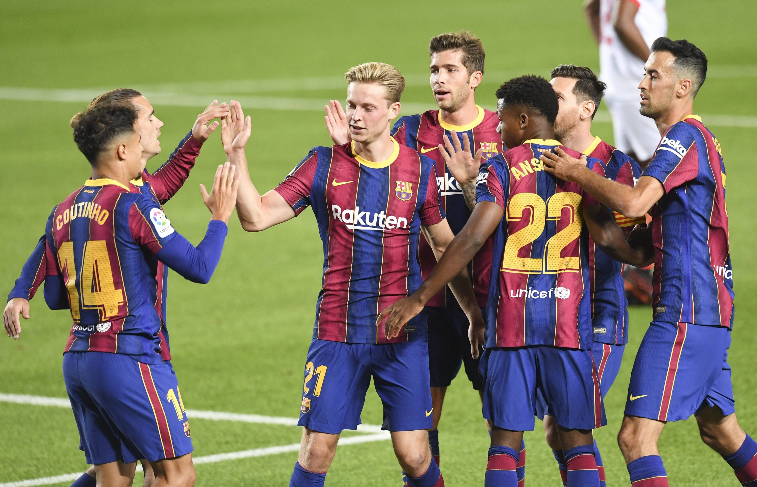 Avec le duo Messi-Griezmann, Puig sur le banc, les compos de Grenade-Barça