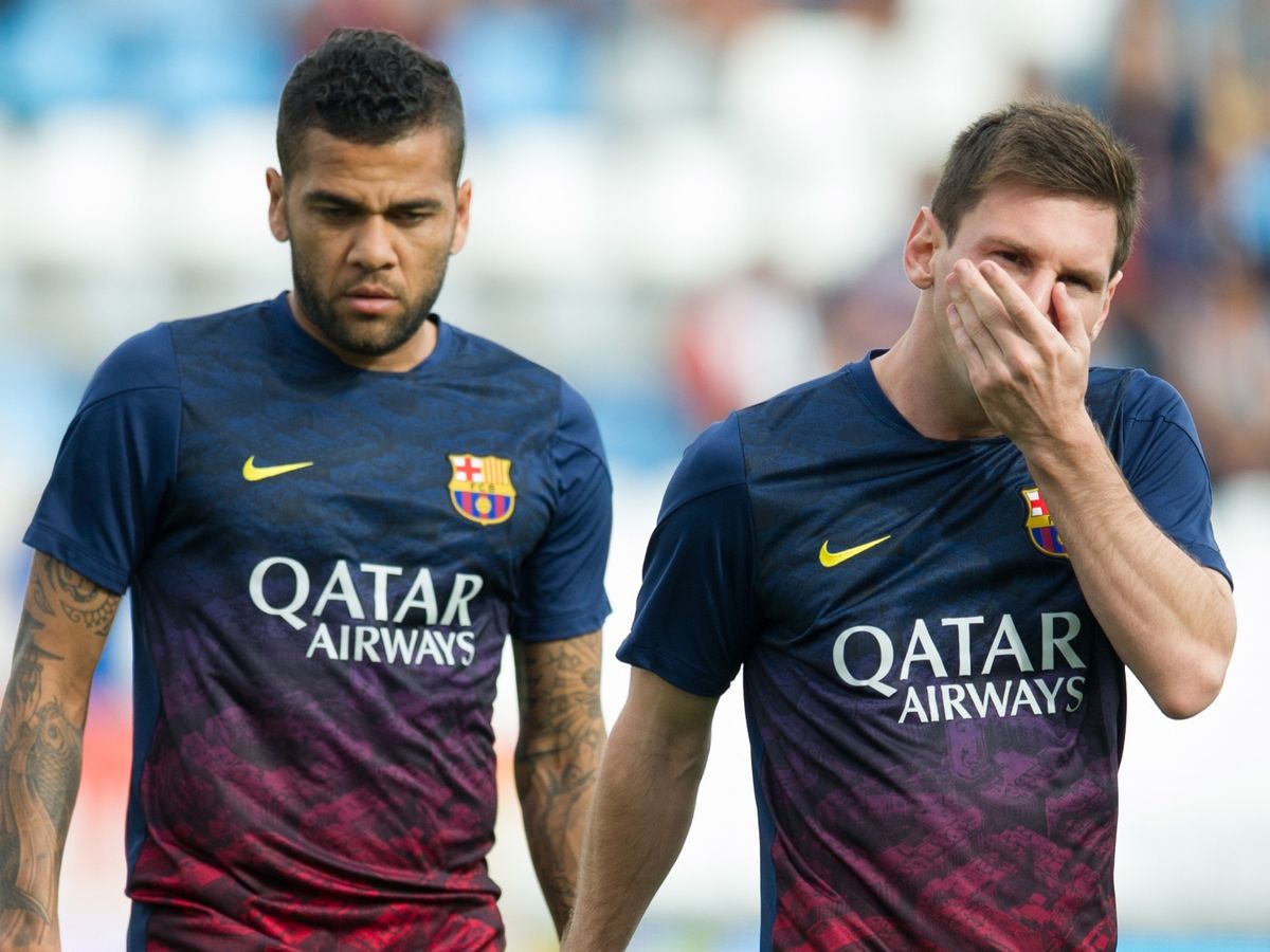 Dani Alves : « Ce que j’ai dit à Lionel Messi quand il voulait quitter le Barça cet été »