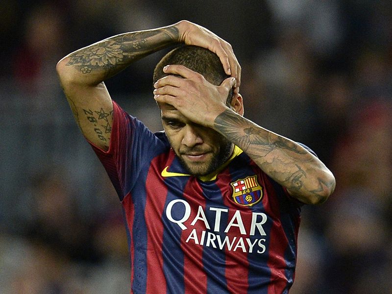 Davi Alves sur son départ : « Le Barça m’a manqué de respect »