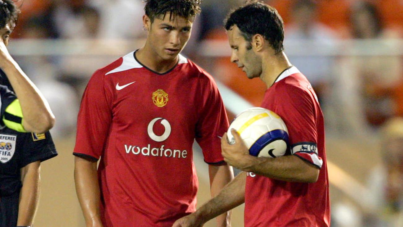 571811 Cristiano Ronaldo et Ryan Giggs