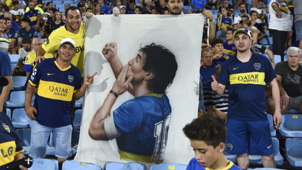 L’incroyable image au stade du Boca Juniors pour rendre hommage à Maradona (photo)