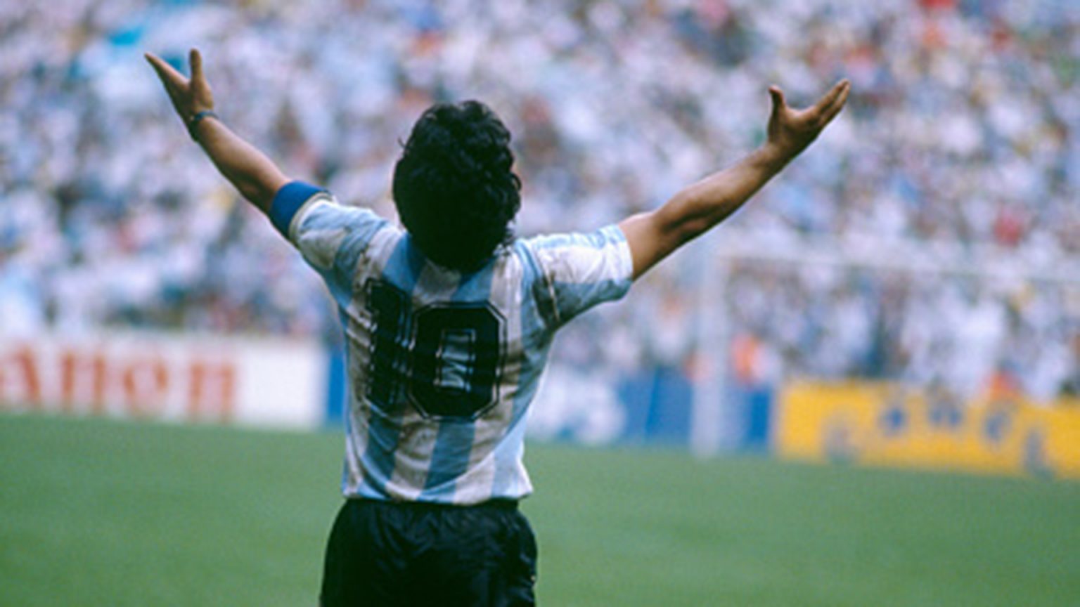 Un choc Italie-Argentine en perspective pour honorer la mémoire de Maradona