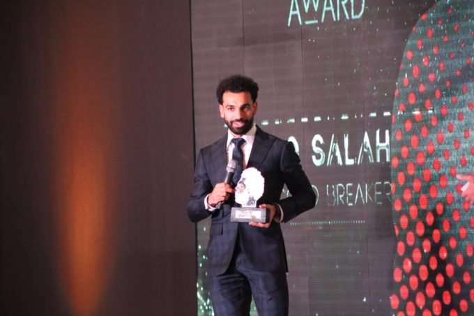 Mohamed Salah reçoit un prestigieux trophée en Egypte