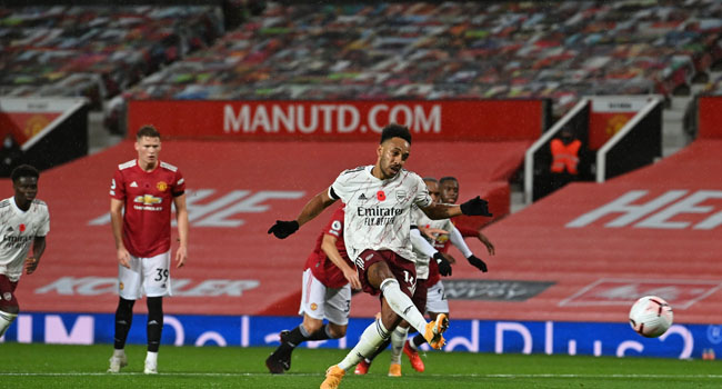 Aubameyang rompt la malédiction d’Arsenal à Old Trafford