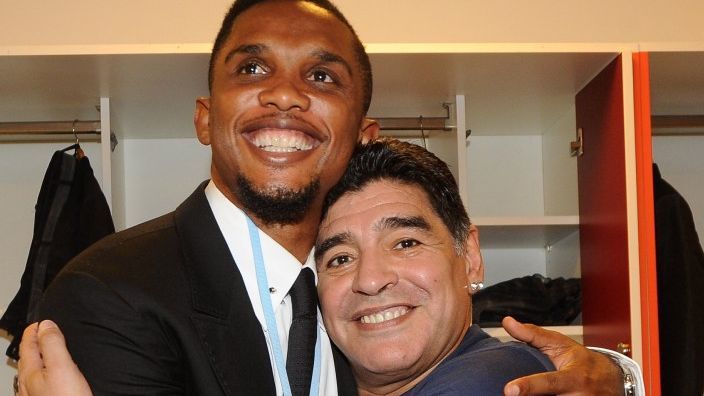 « Bon repos patron », Samuel Eto’o pleure Diego Maradona