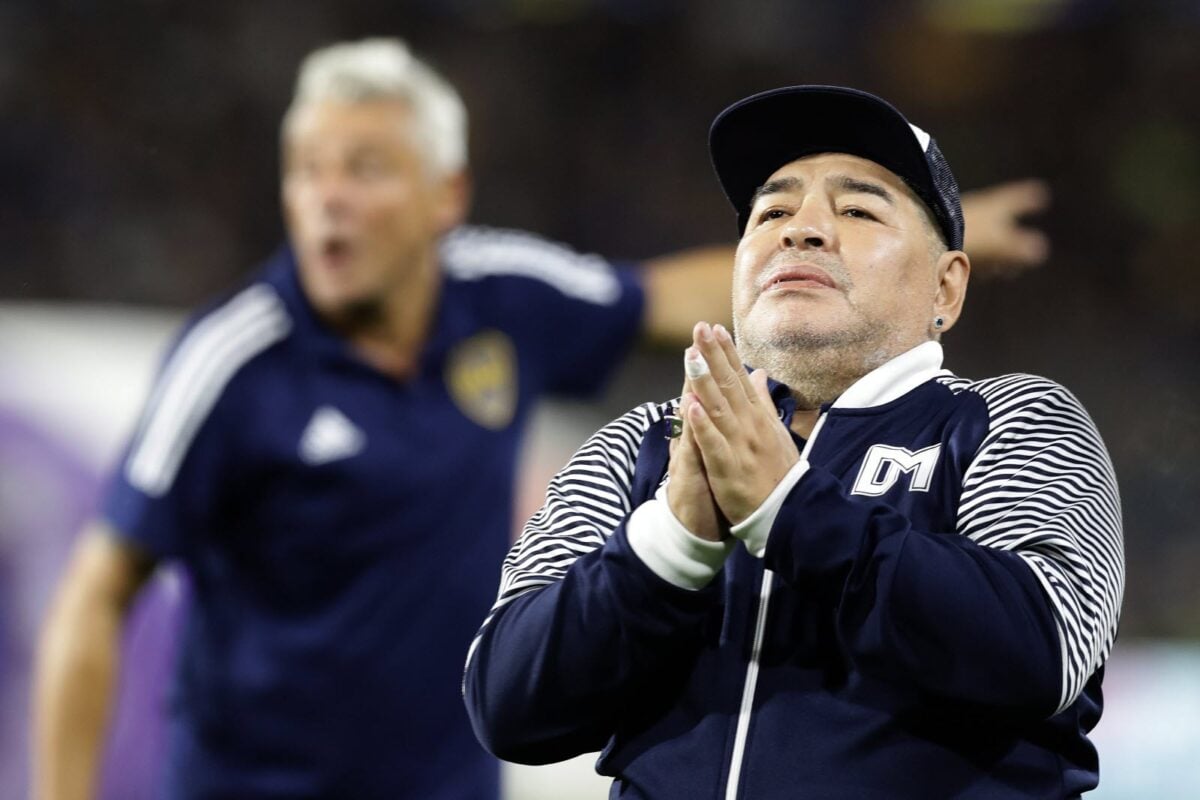 « Ce qui me dérange », un ancien coéquipier et adjoint de Maradona dézingue ses proches