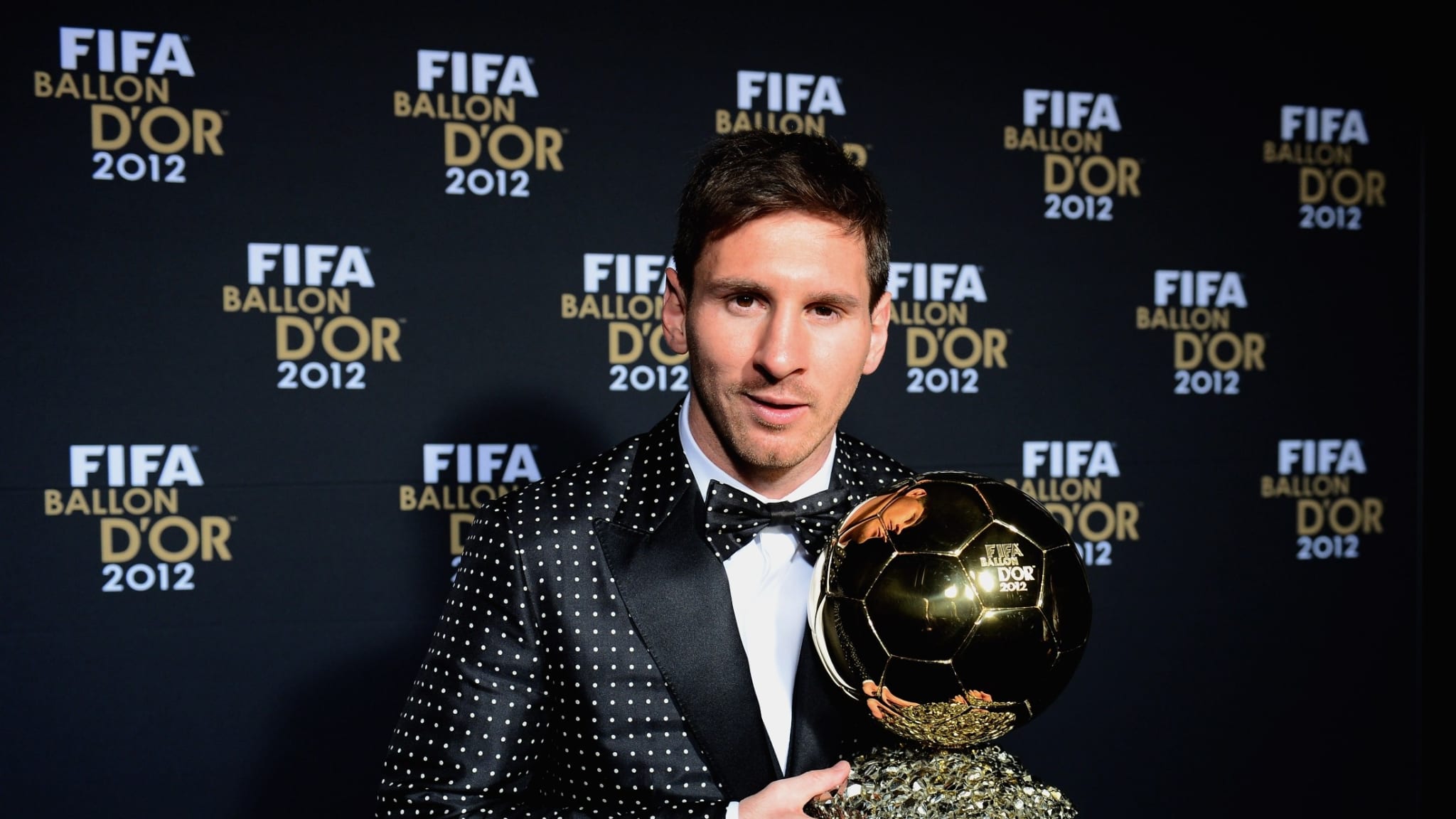 Une photo hilarante de Lionel Messi au Ballon d’Or 2012 fuite sur les réseaux sociaux