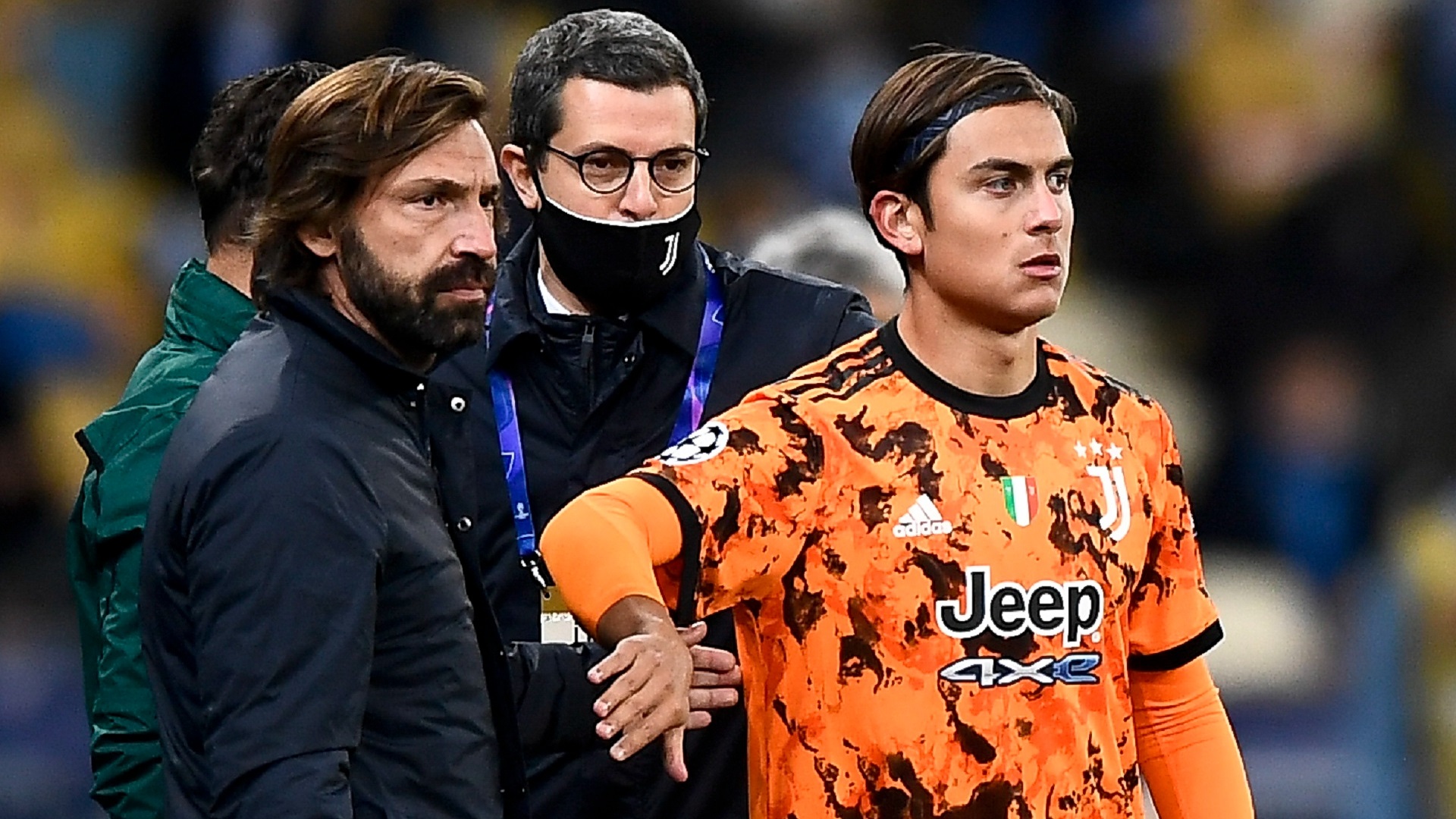 La Juventus sanctionne Dybala, Arthur et McKennie après la fête illégale