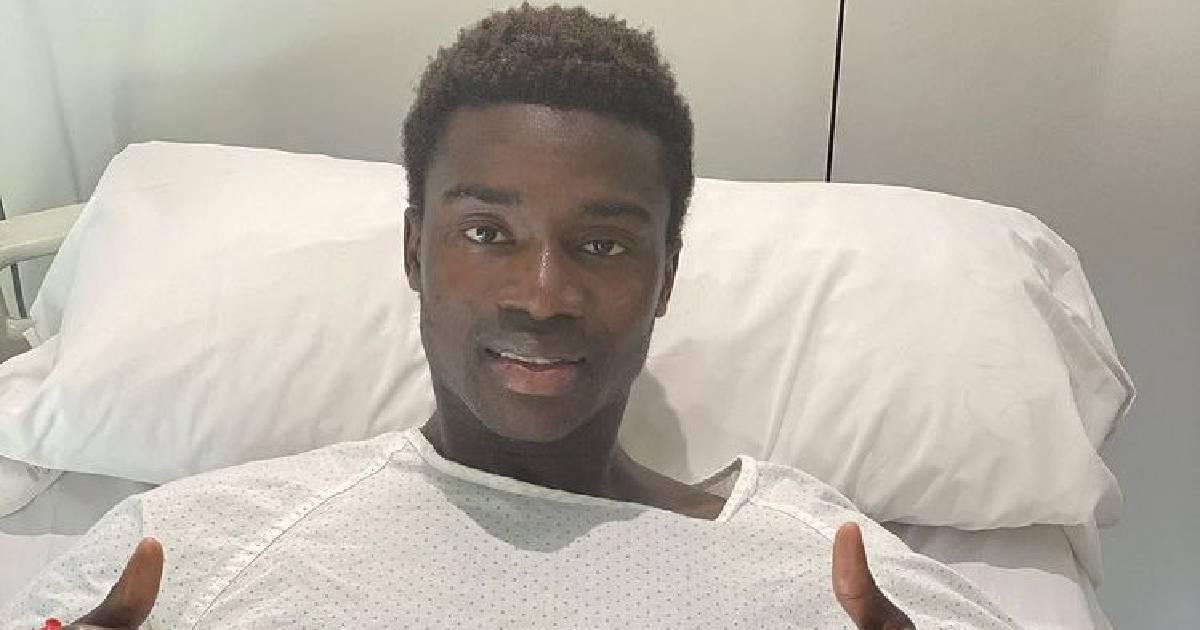Moussa Wague publie un message émotionnel après une opération au genou