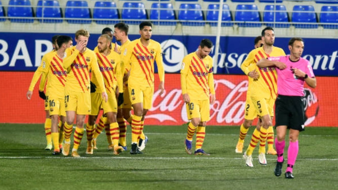 Liga:  le Barça s’impose sur le fil et se relance face à Huesca