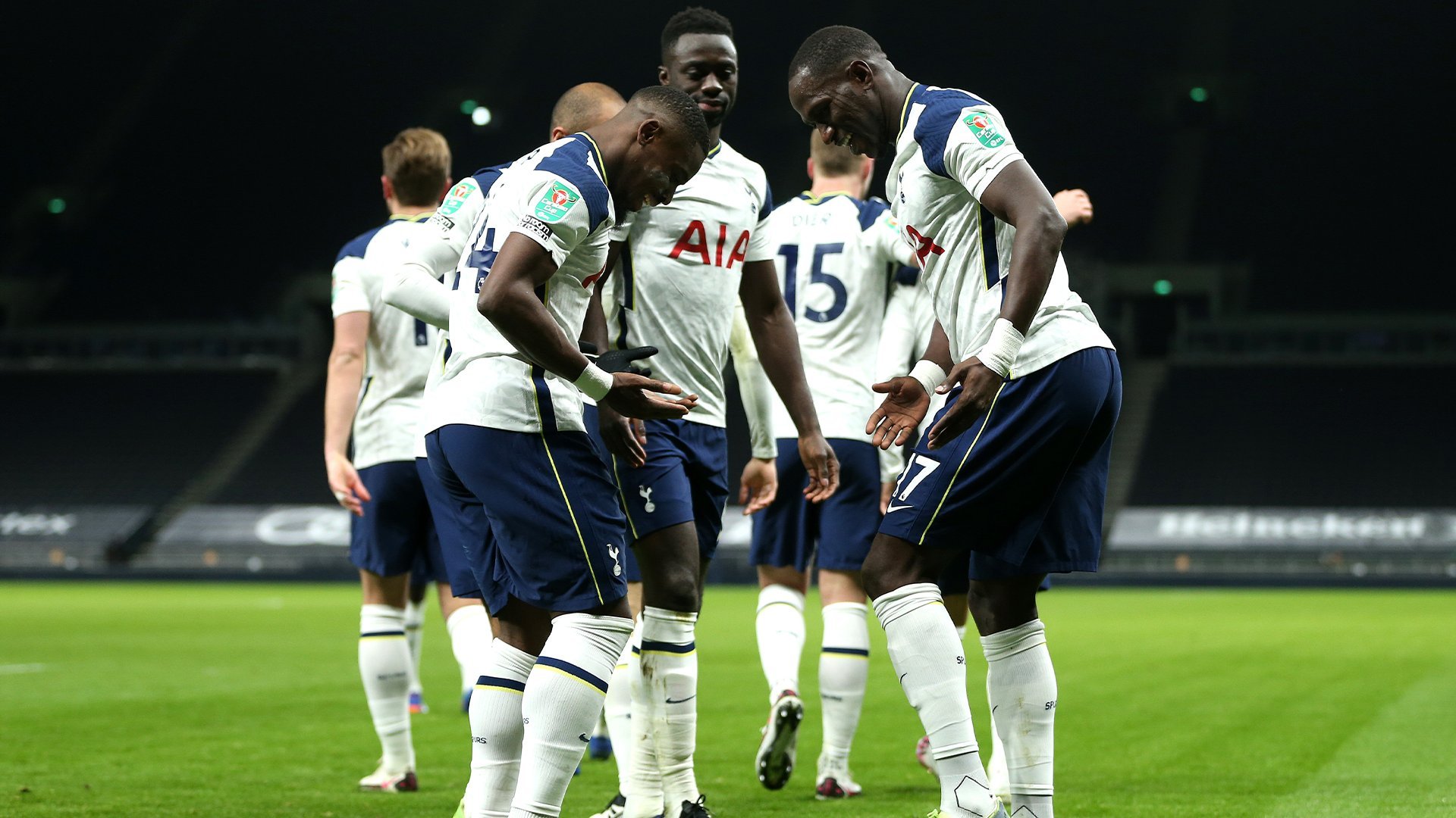 Angleterre : Tottenham et Serge Aurier qualifiés en finale de Coupe de la Ligue