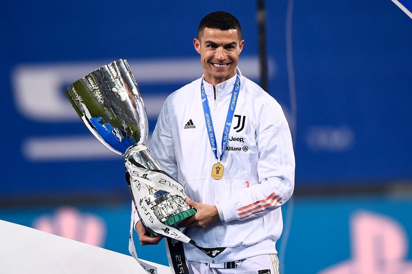 A imprensa italiana está em chamas pelo 760 “King” Cr7