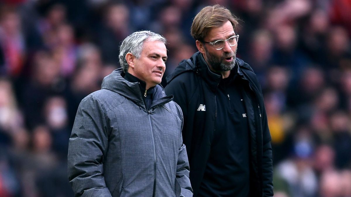 Qui sera le prochain coach viré en PL ? Les surprenantes positions de Klopp et Mourinho