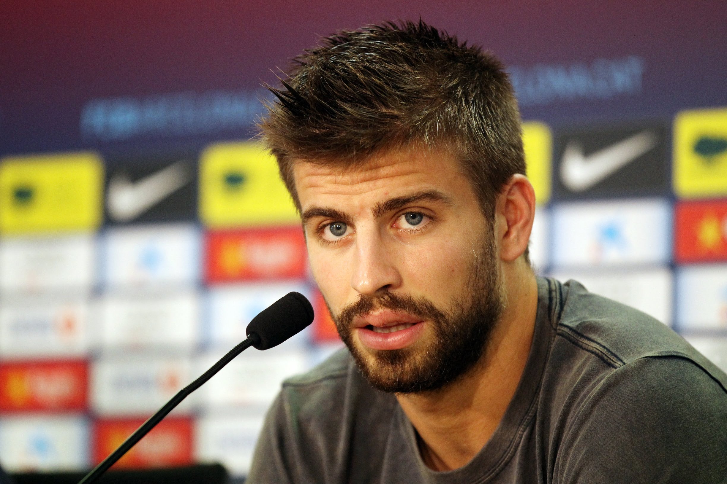 pique defensa del barcelona fcbarcelona