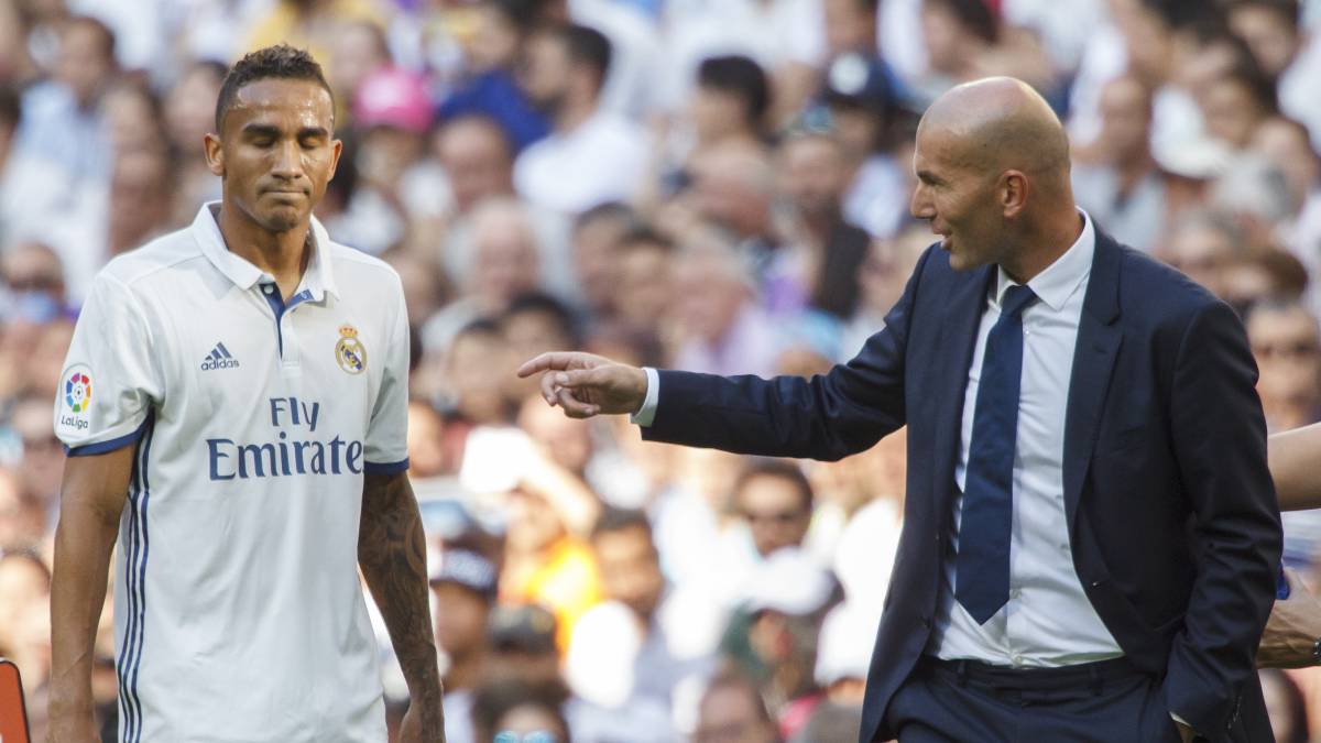 Danilo: « Personne ne demandera à Zinedine Zidane de quitter le Real »