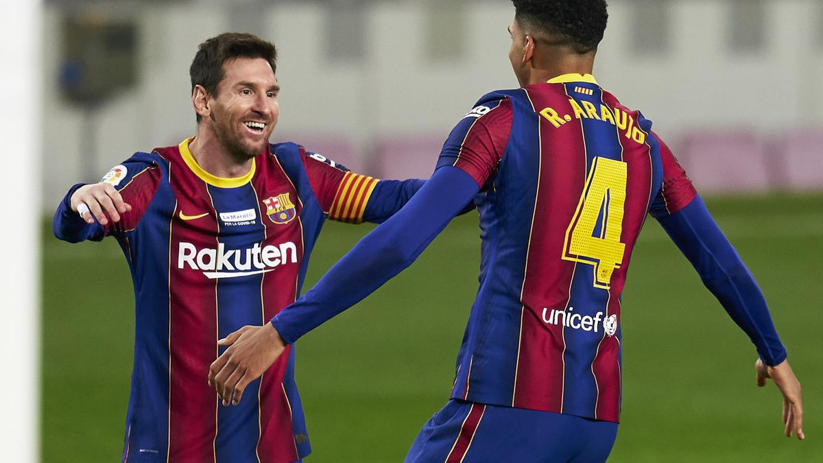 FC Barcelone: la grosse sortie de Ronald Araujo sur l’avenir de Messi