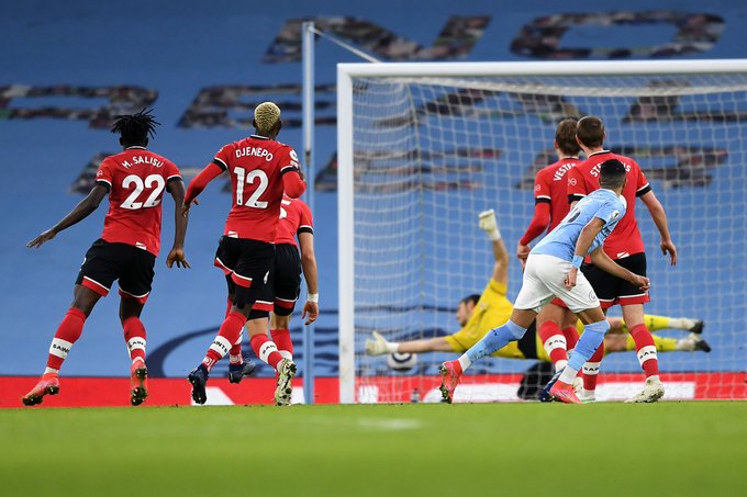 Premier League : Sans forcer, Man City écrase Southampton et file vers le titre