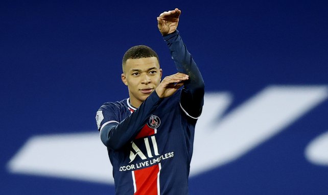 PSG : Kylian Mbappé égale un record de Zlatan Ibrahimovic