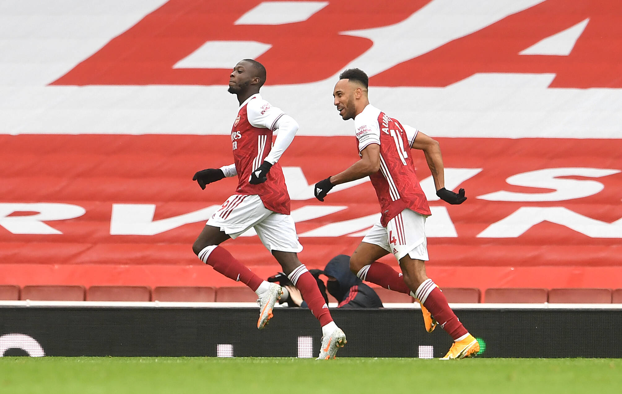 Aubameyang et Pepe sur le banc, les compos officielles d’Arsenal-Slavia Prague