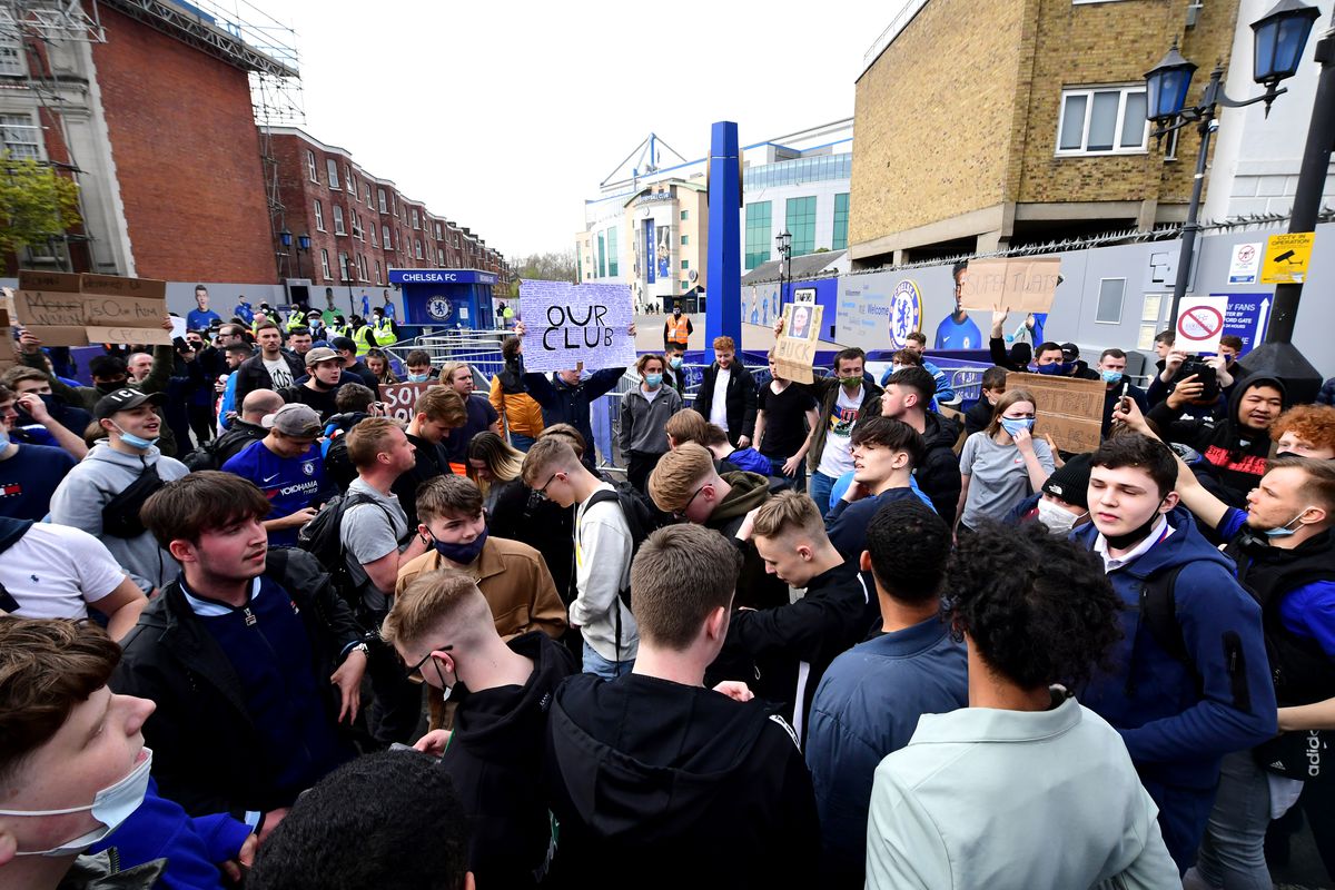 Chelsea fans protest at Stamford Bridge