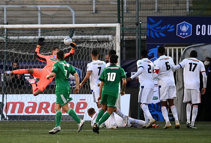 Coupe de France : Lyon sort Red Star aux tirs au but et file en quarts