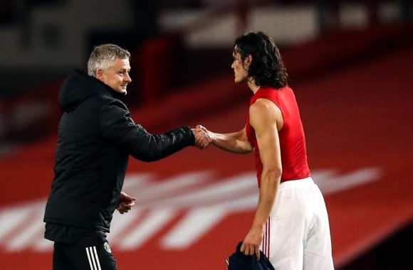 Solskjaer : Cavani n’est pas sûr de signer un nouveau contrat avec Man Utd