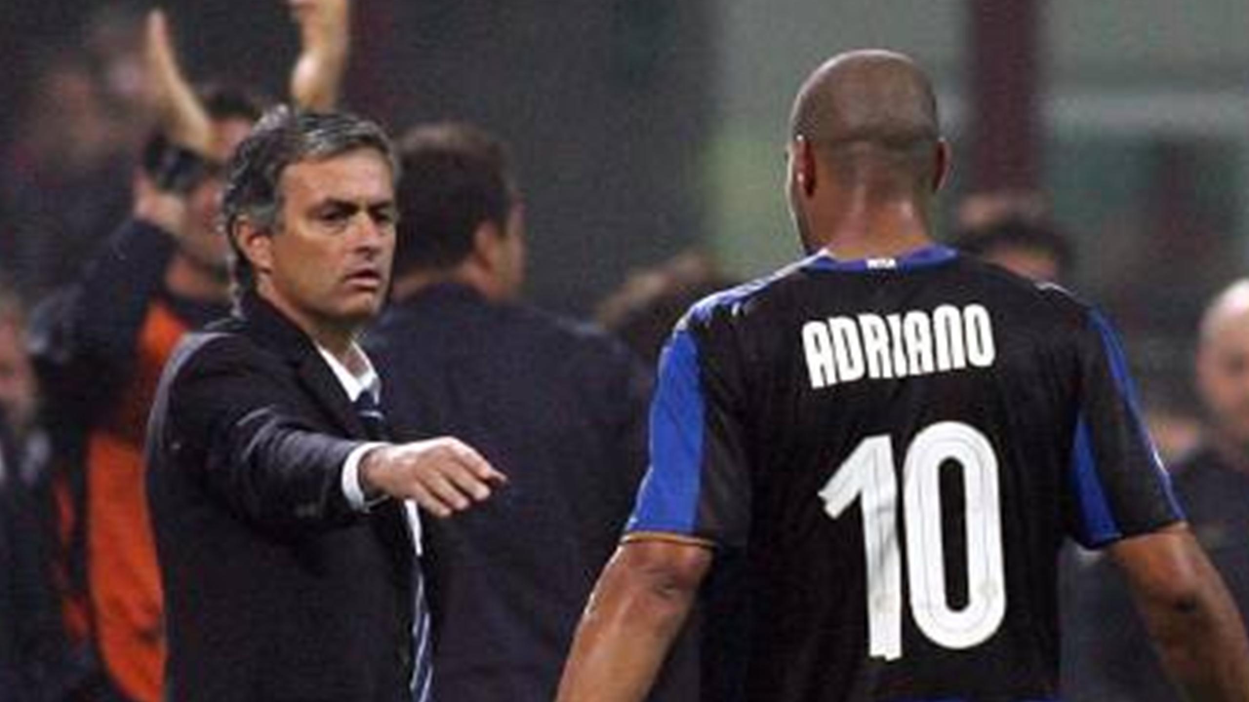 «Ce que Mourinho m’a dit avant mon départ de l’Inter», Adriano revient sur le clash