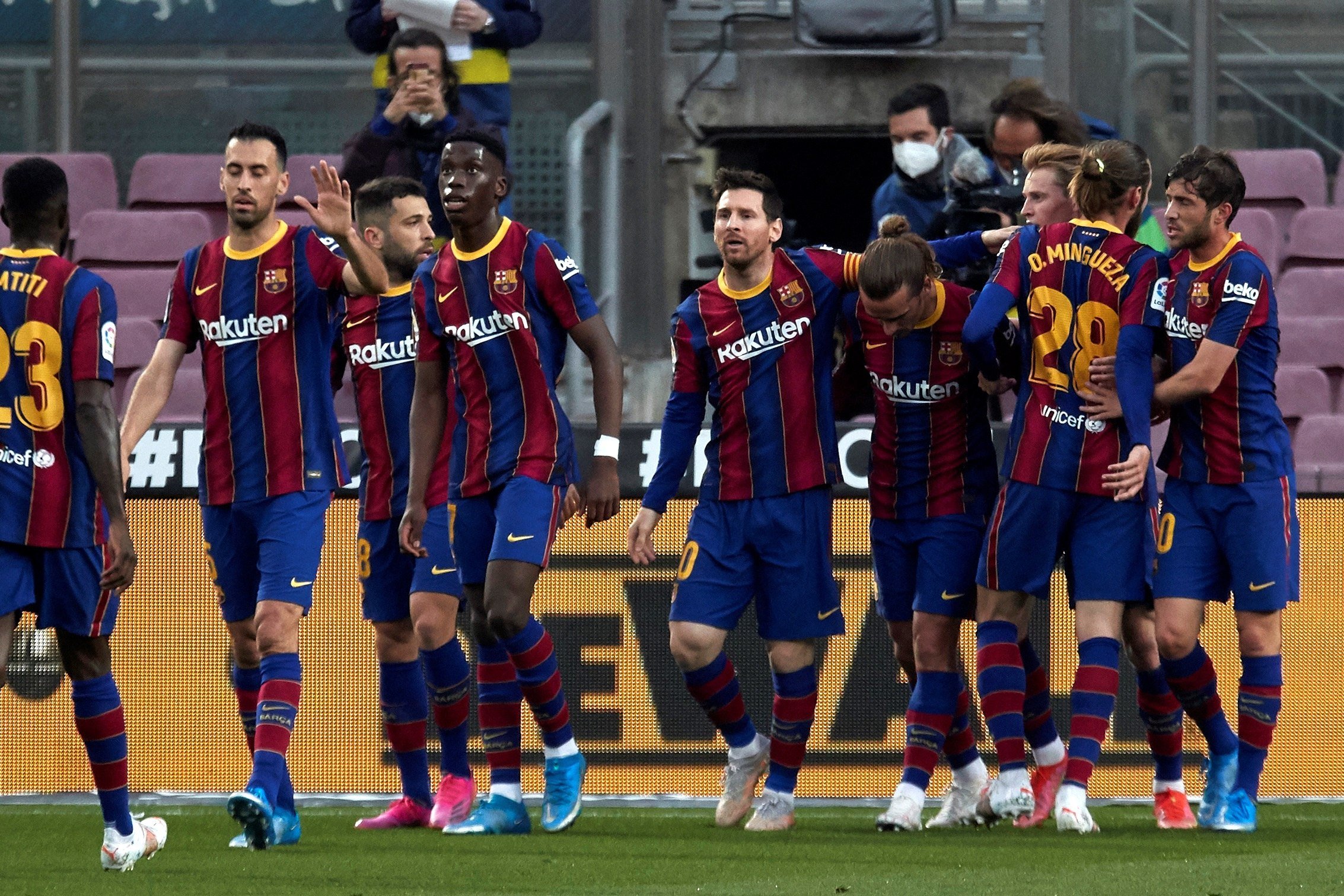 Barça : Koeman place 9 joueurs sur la liste noire, s’il reste la saison prochaine