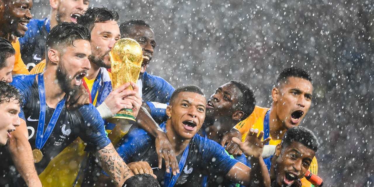Les Bleus champions du monde 32 5 millions d euros de gains pour la France