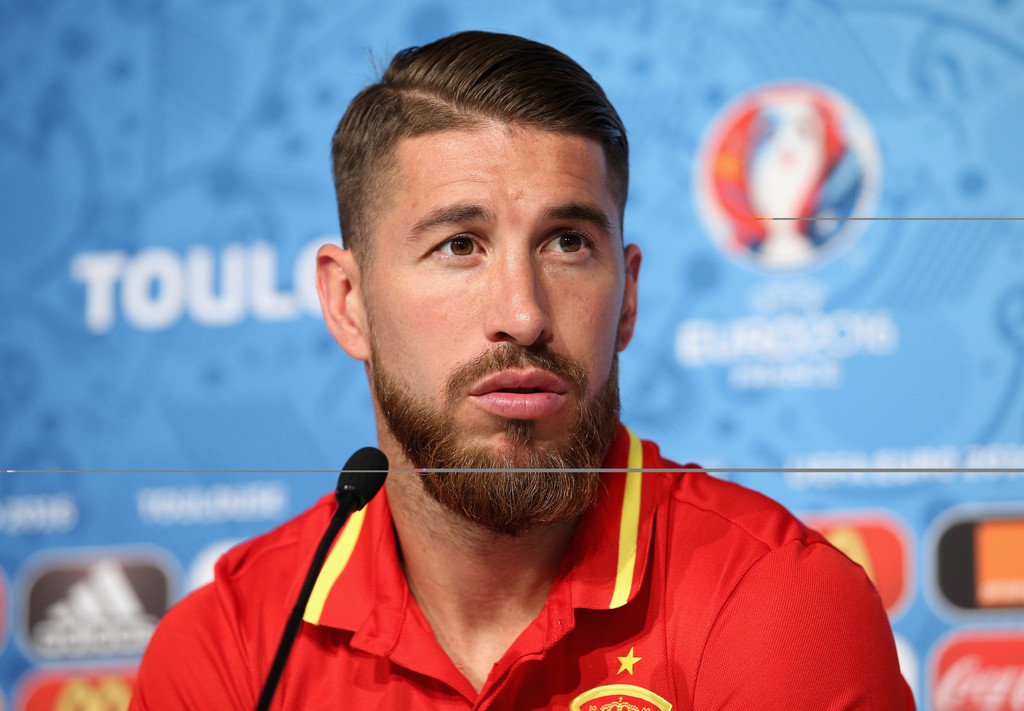 Gros coup dur, Sergio Ramos pourrait renoncer à l’Euro avec l’Espagne