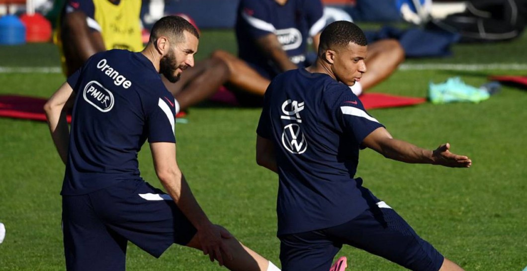 Real : Le PSG s’inquiète de la nouvelle amitié Benzema-Mbappé en EDF